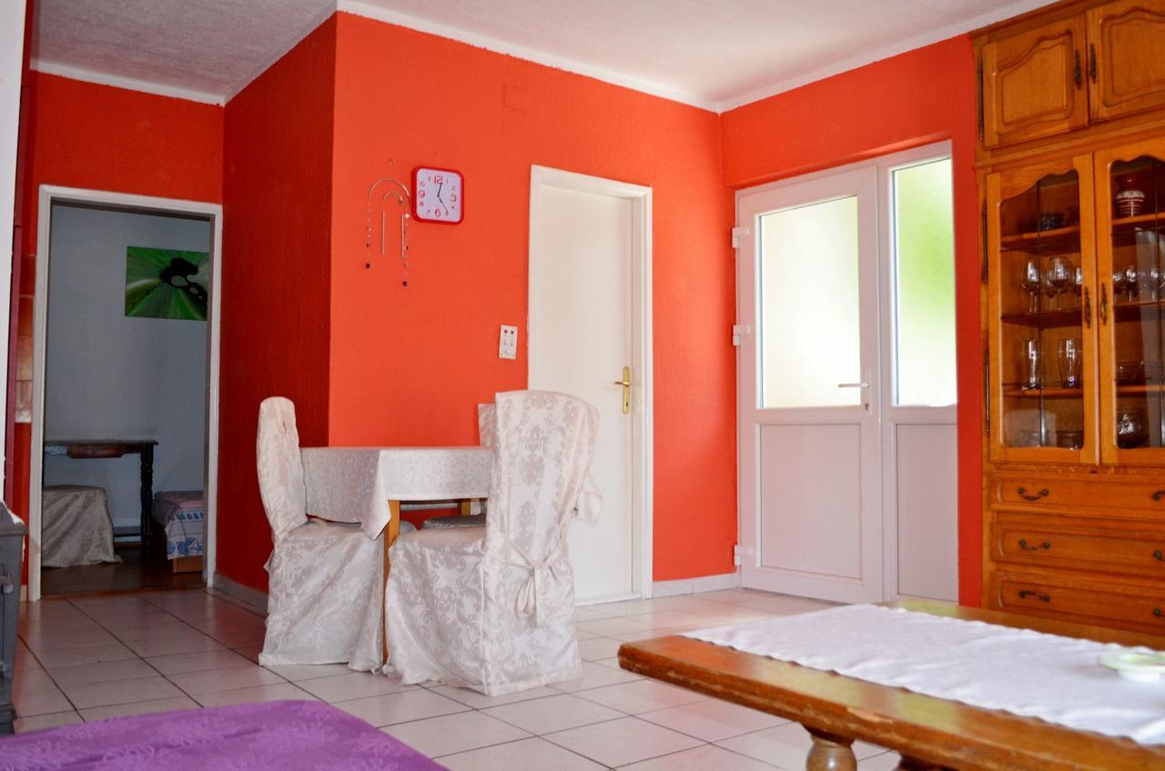 Apartments Vodice Marica Bagian luar foto